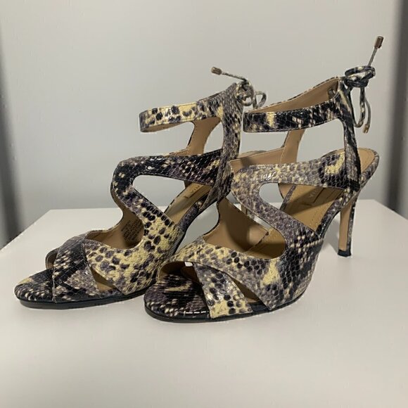 BCBGMaxAzria Snake Print Leather Strappy Stiletto Heels - Size 8/38 - Excellent - Picture 3 of 10